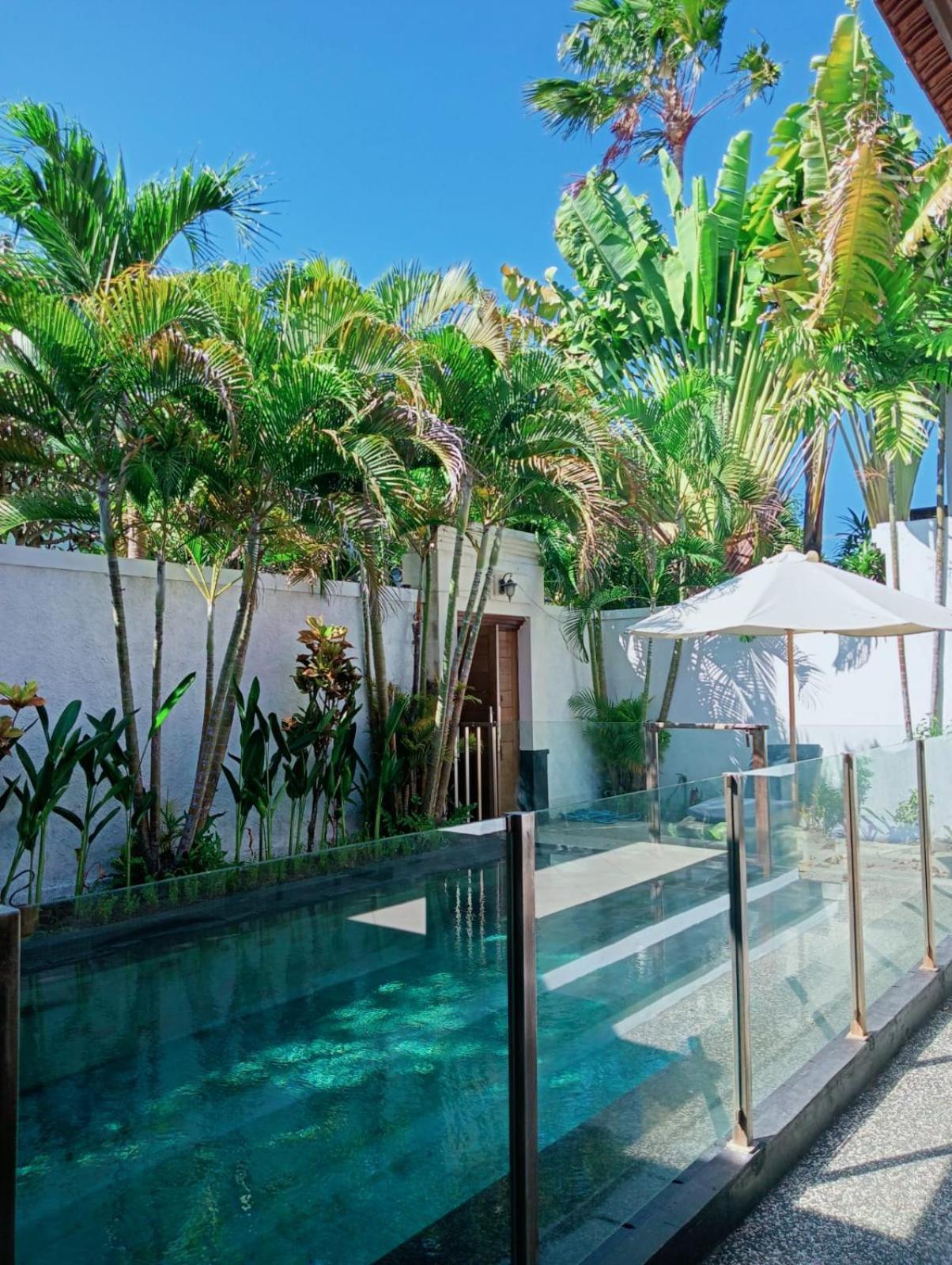 Glisten Up Villa Beach Side Sanur! Eksteriør billede