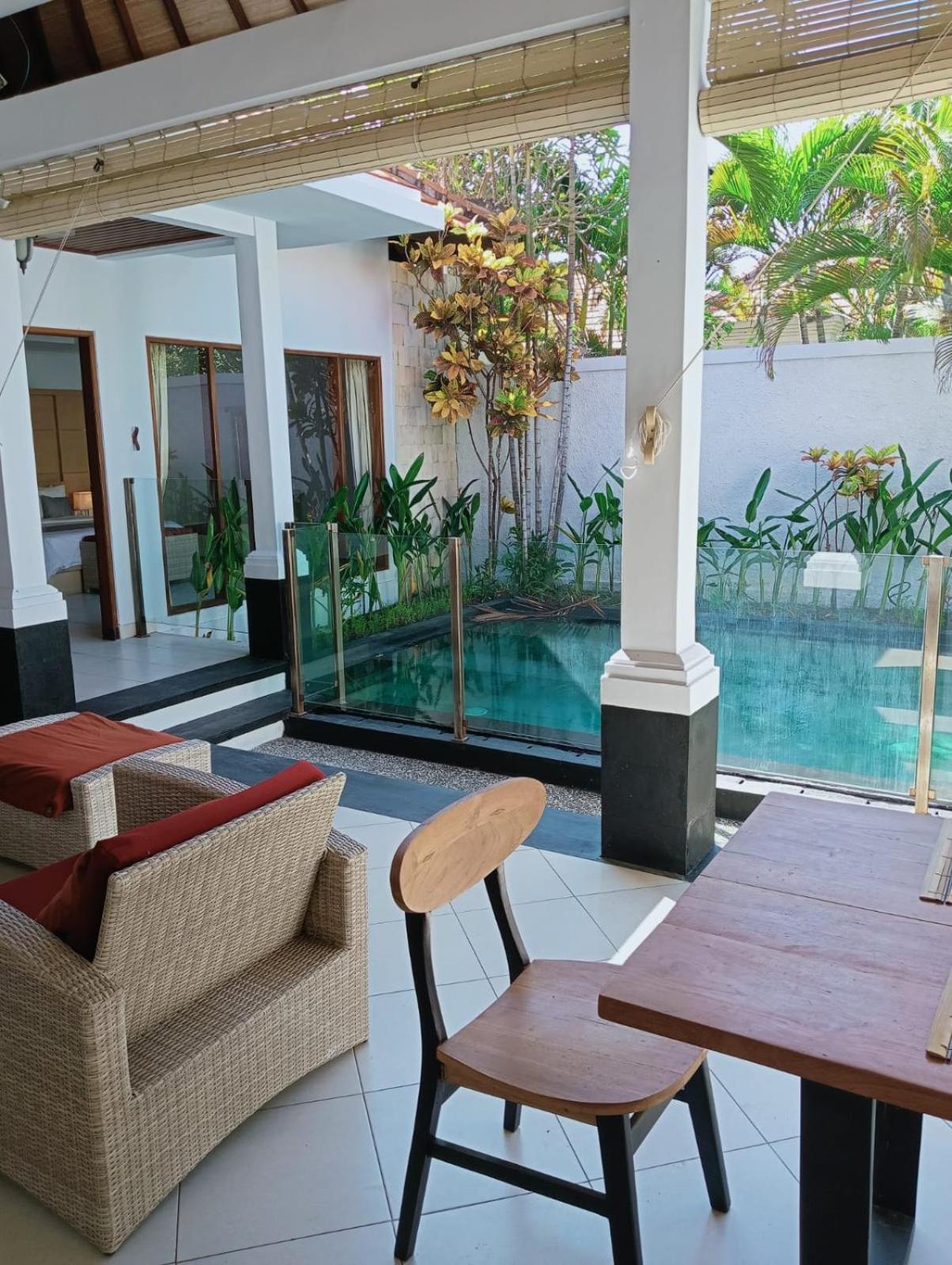 Glisten Up Villa Beach Side Sanur! Eksteriør billede