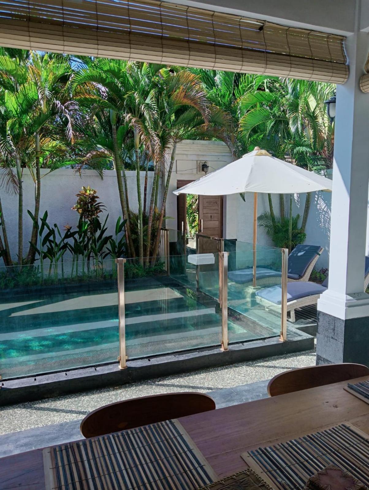 Glisten Up Villa Beach Side Sanur! Eksteriør billede